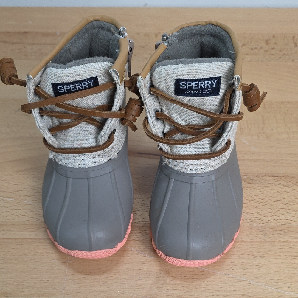 Sperry Kids Gray and Pink Waterproof Duck Boots Size 6